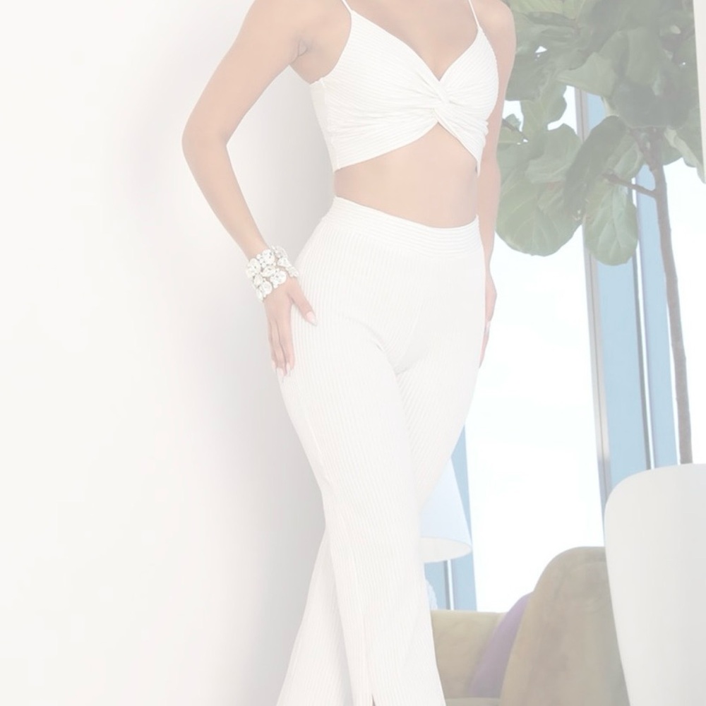 2 Piece Set Lucy in the Sky Cropped Twisted Top and Flare Pants with Slits XS